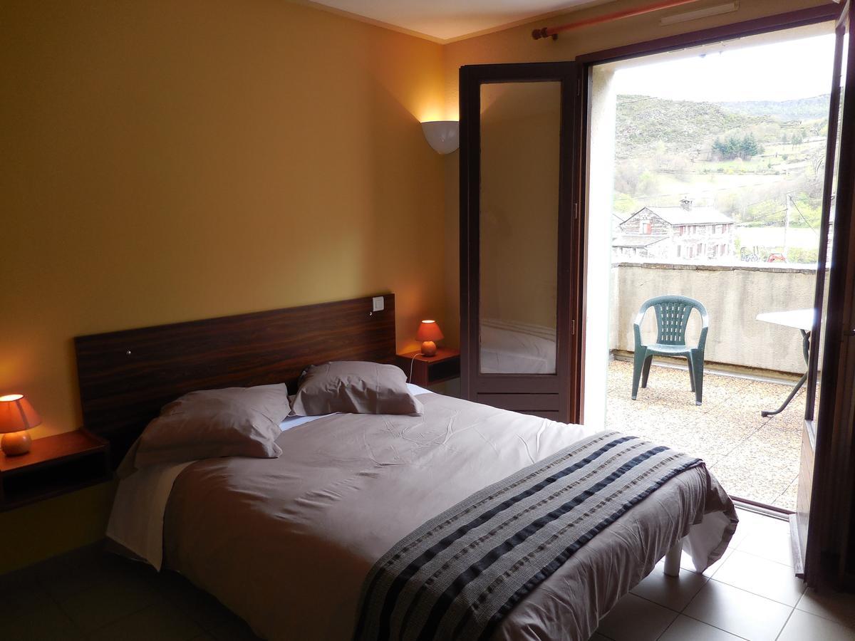 Auberge Du Tarnon Les Vanels Eksteriør billede
